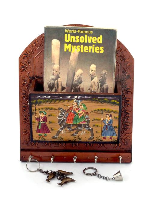 wooden hand painted magazine and 5 key holder - 10084208 - Standard Image - 1