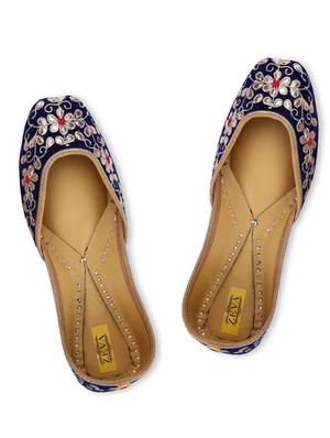 royal blue leather mojaris - 10344687 - Standard Image - 4