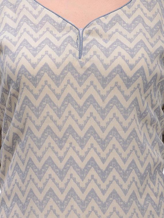 grey printed casual top - 10351436 - Zoom Image - 4