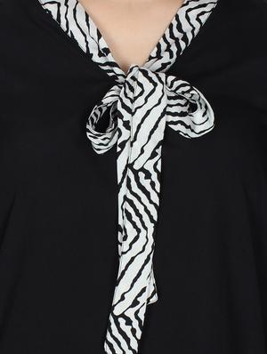 black georgette assymmetric top - 10449461 - Standard Image - 4