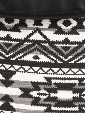 White canvas backpack - 1051052 - Standard Image - 4