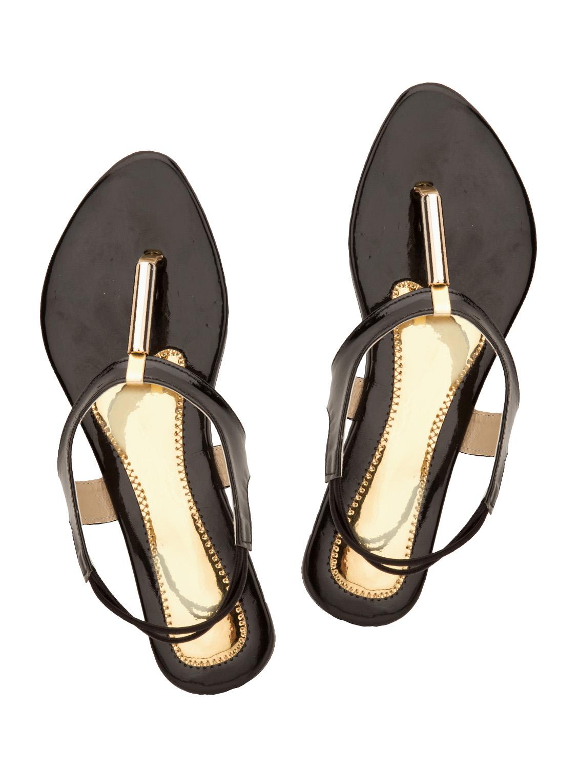 black leatherette sandals - 10530384 - Zoom Image - 4