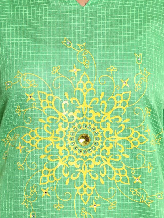green Chanderi Straight Kurta - 10607871 - Zoom Image - 4