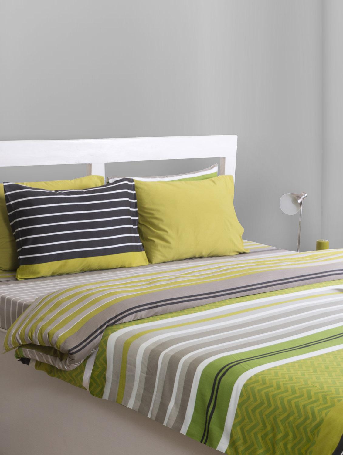 Stripped Cotton Bedsheet With Pillow Cover - HOUSE THIS