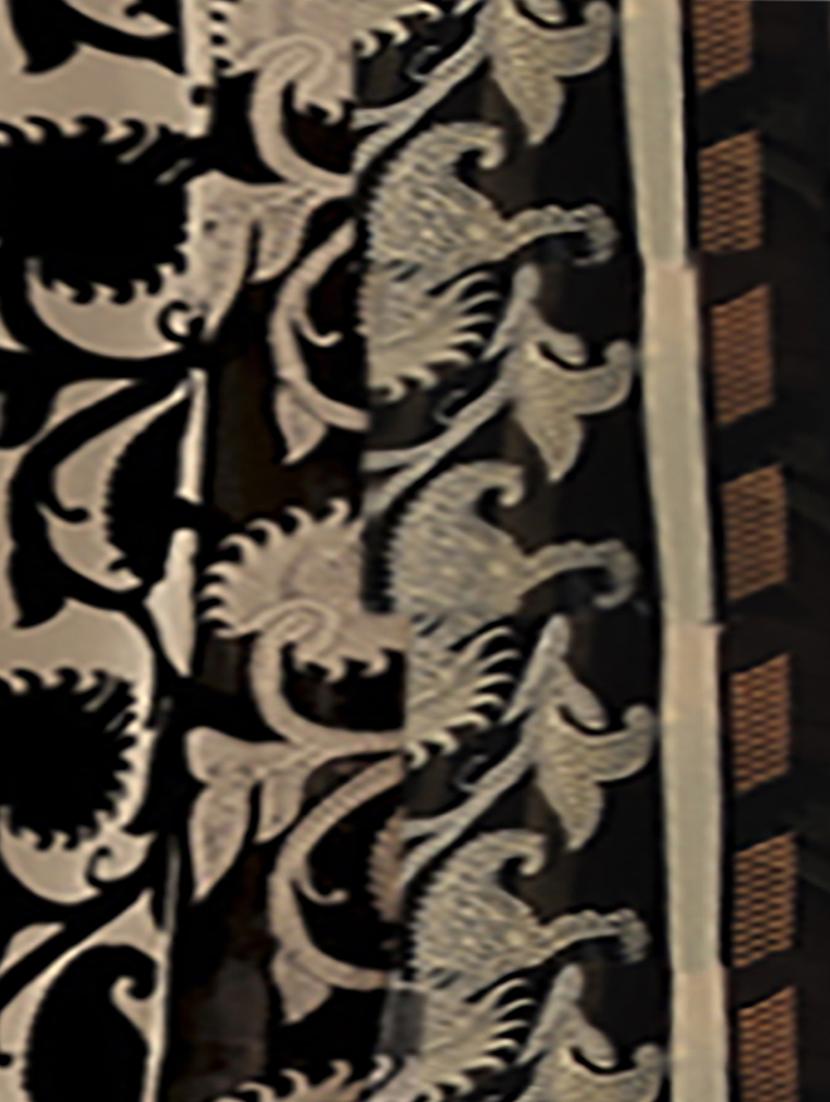black georgette printed saree with blouse - 10764753 - Zoom Image - 4