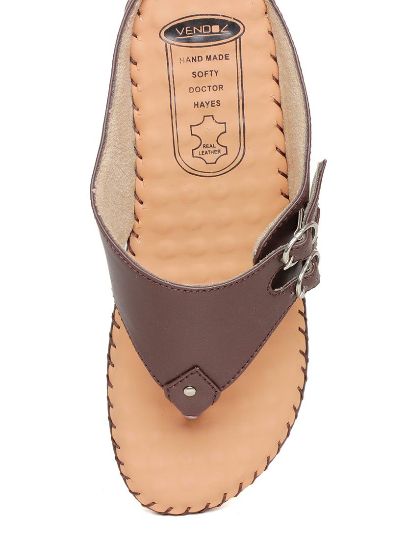 brown faux leather slippers - 10858292 - Zoom Image - 4