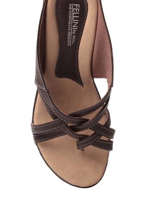 heels - 10859247 - Standard Image - 4