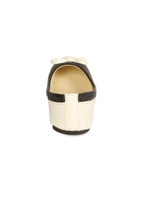 black & white colour block ballerinas - 1104520 - Standard Image - 4