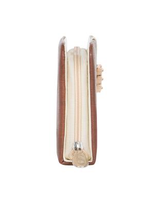 brown leatherette clutch - 11100412 - Standard Image - 4