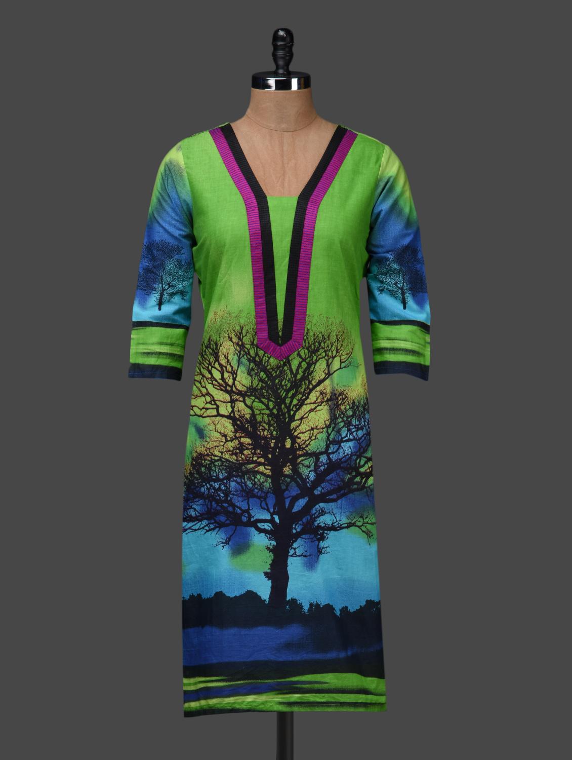 Green Quarter Sleeves Tree Printed Kurta - Shakumbhari