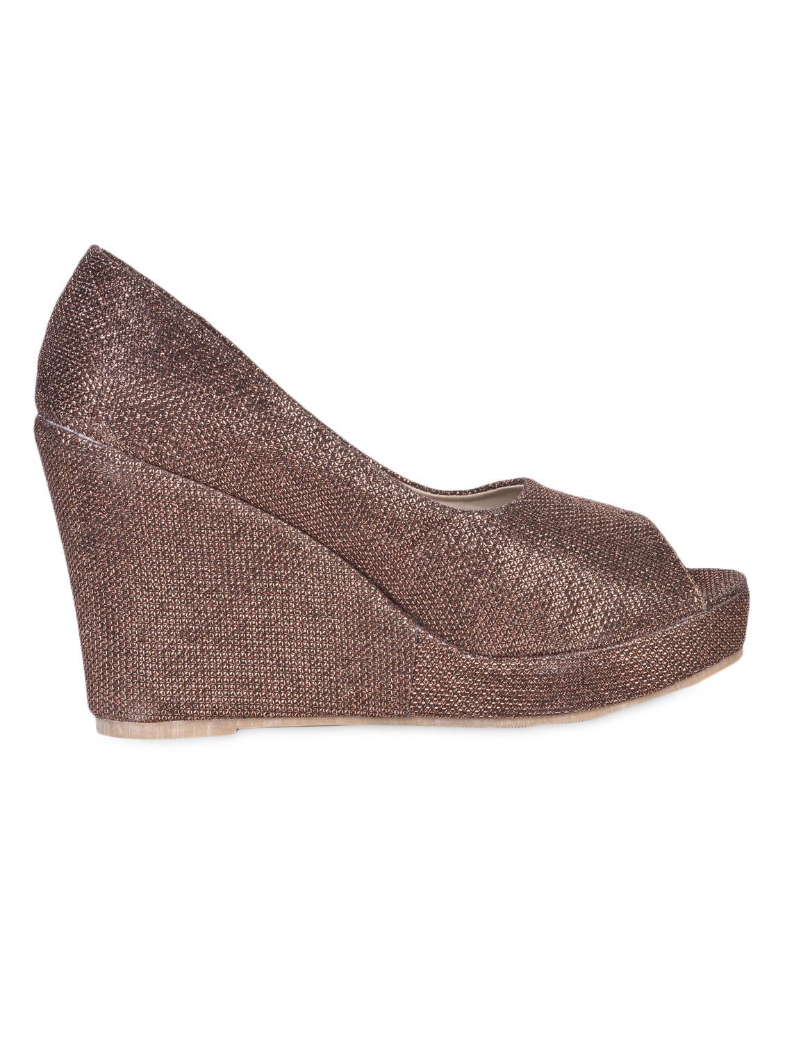 Textured Copper Peep Toe Wedges - Flat N Heels