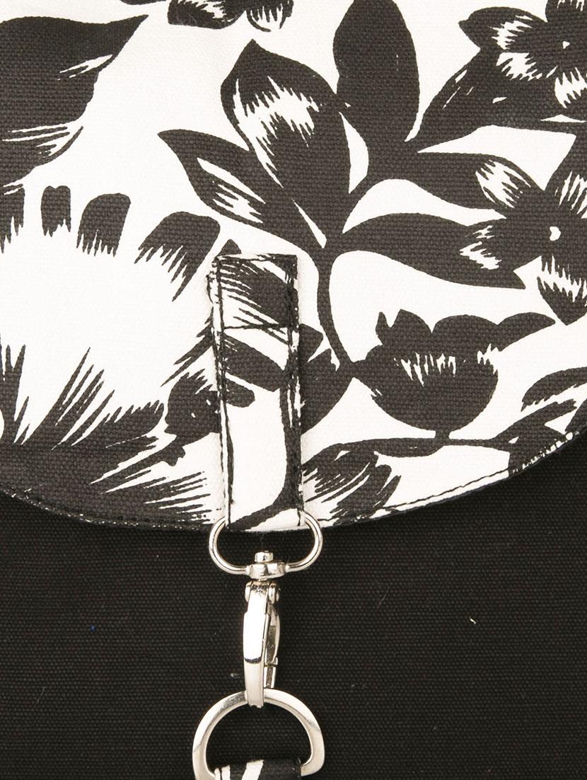 black floral printed canvas sling bag - 11734763 - Zoom Image - 4