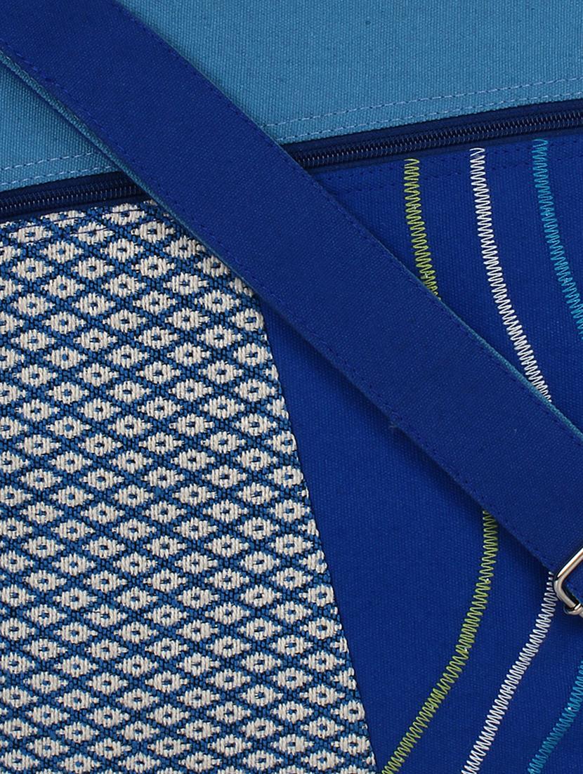 blue canvas printed sling bag - 11875212 - Zoom Image - 4