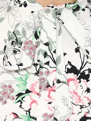 white floral printed crepe top - 11913568 - Standard Image - 4