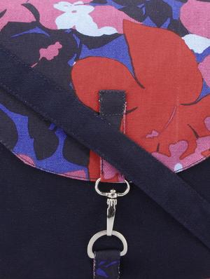 multi canvas floral printed sling bag - 12562180 - Standard Image - 4