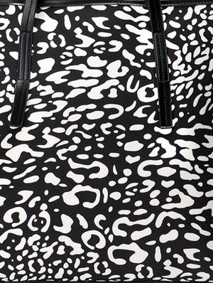 black synthetic leather handbag - 12786240 - Standard Image - 4
