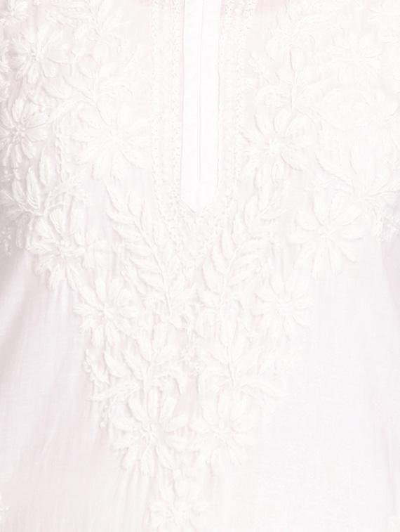 White chikankari embroidered cotton kurta - 12788690 - Zoom Image - 4