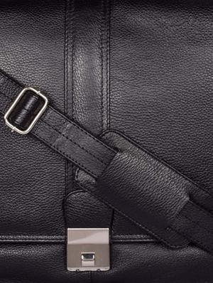 black leather laptopbag - 12858081 - Standard Image - 4