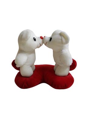 stybuzz couple teddy bears on heart cushion valentines day gift heart - 12881050 - Standard Image - 4