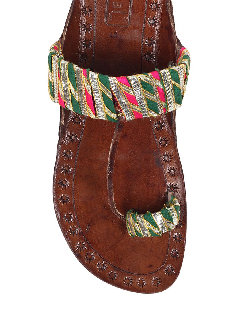multi colored one toe kolhapuri - 13001860 - Zoom Image - 4