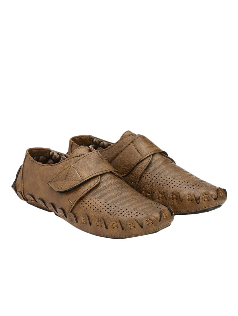 brown leatherette slip on loafer - 13029854 - Zoom Image - 4