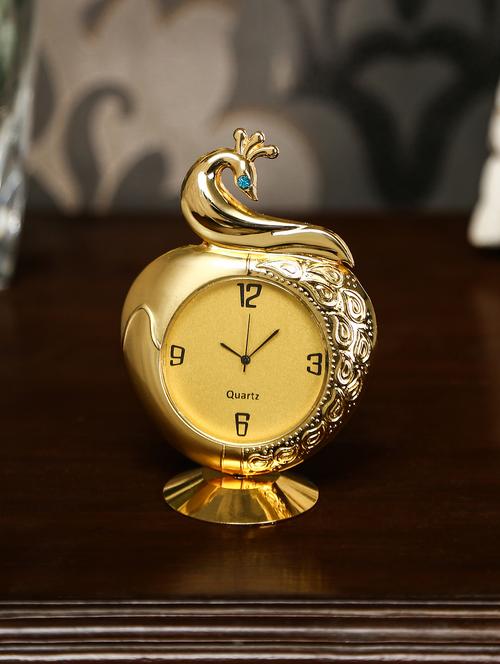 gloden brass table clock - 13080319 - Standard Image - 1