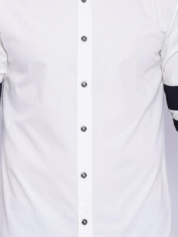 white cotton casual shirt - 13135800 - Zoom Image - 4