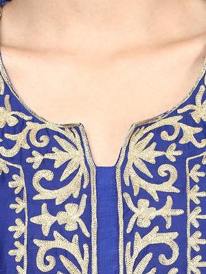 blue chanderi embroidered stitched churidaar suit - 13296928 - Standard Image - 4