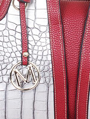 red leatherette handbag - 1332236 - Standard Image - 4