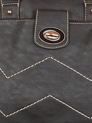 black leatherette handbag - 1332331 - Standard Image - 4