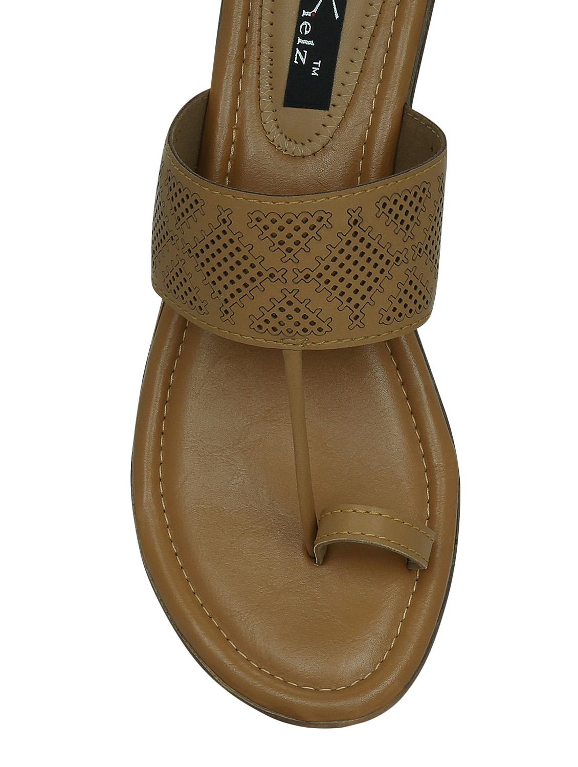 brown one toe wedge - 13343046 - Zoom Image - 4