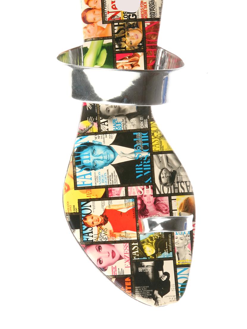 multi colored one toe sandal - 13358315 - Zoom Image - 4