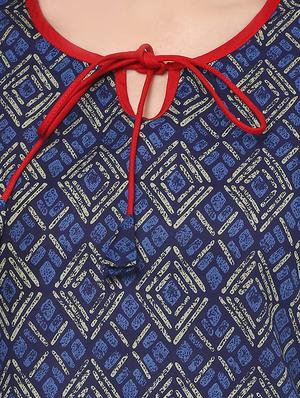 blue cotton straight kurta - 13367121 - Standard Image - 4