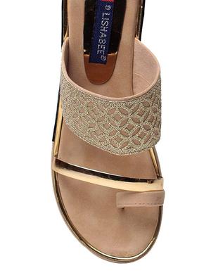 beige one toe wedge - 13410881 - Standard Image - 4