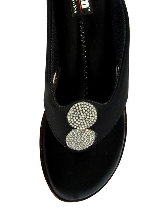 black velvet toe separator sandals - 13552410 - Zoom Image - 4