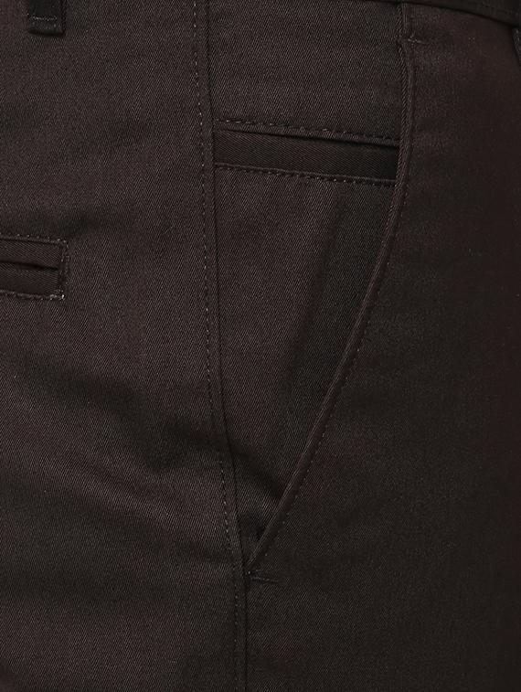 solid brown cotton casual trouser - 13751366 - Zoom Image - 4