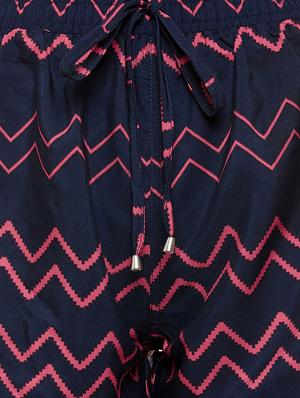 black chevron printed crepe regular short - 13775261 - Standard Image - 4