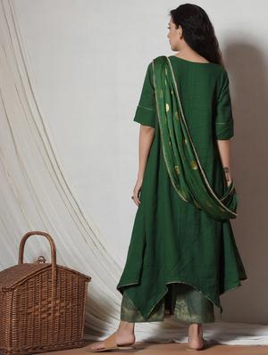 Gota patti asymmetric suit set - 14068699 - Standard Image - 4