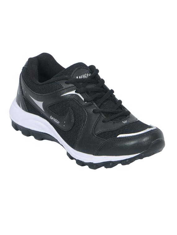 Sports shoes below 1000 on Limeroad Sports shoes below 1000 on Limeroad
