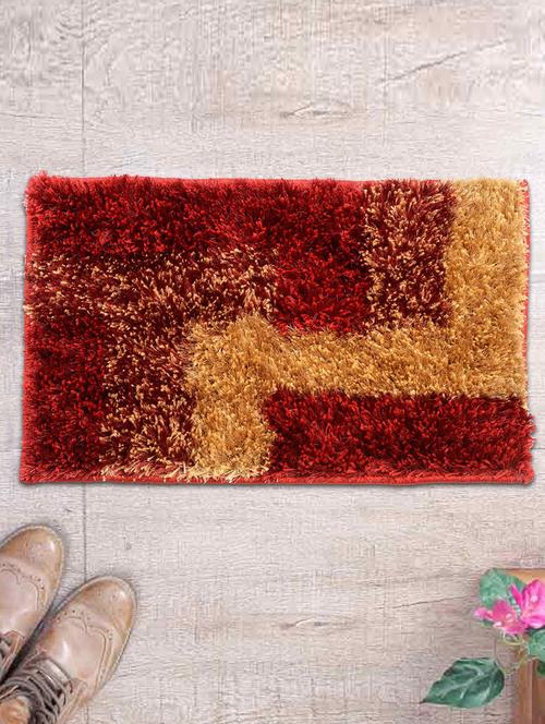 red polyester shaggy doormat - 14129056 - Standard Image - 1