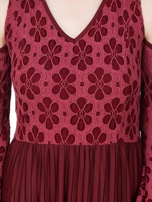 maroon maxi dress - 14169093 - Standard Image - 4