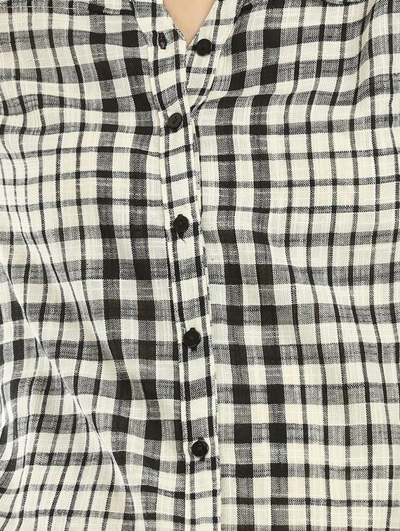 white cotton casual shirt - 14178115 - Zoom Image - 4