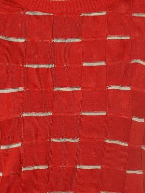 red woollen pullover - 14321811 - Standard Image - 4