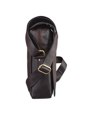 brown leatherette (pu) messenger - 14352385 - Standard Image - 4
