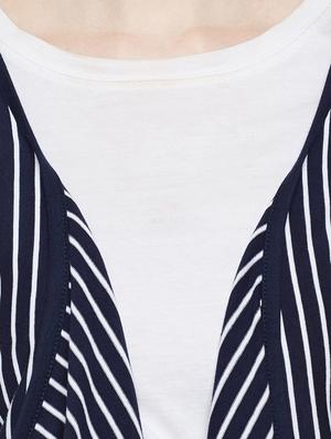 asymmetric striped shrug - 14383996 - Standard Image - 4