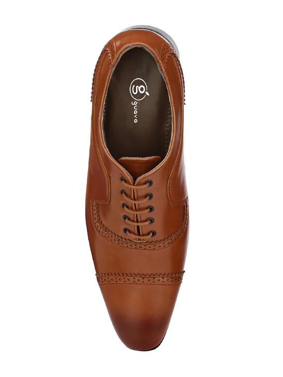 tan Leatherette lace-up oxford - 14418097 - Zoom Image - 4
