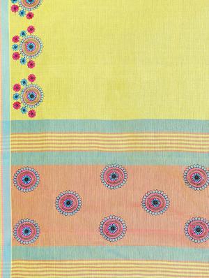 The Chennai Silks yellow embroidered saree with blouse - 14429002 - Standard Image - 4