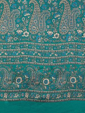 blue crepe printed saree with blouse - 14433817 - Standard Image - 4
