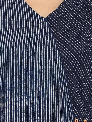 blue cotton a-line kurta - 14461251 - Standard Image - 4
