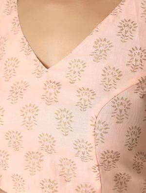 TrueBrowns pink block print blouse - 14465738 - Standard Image - 4